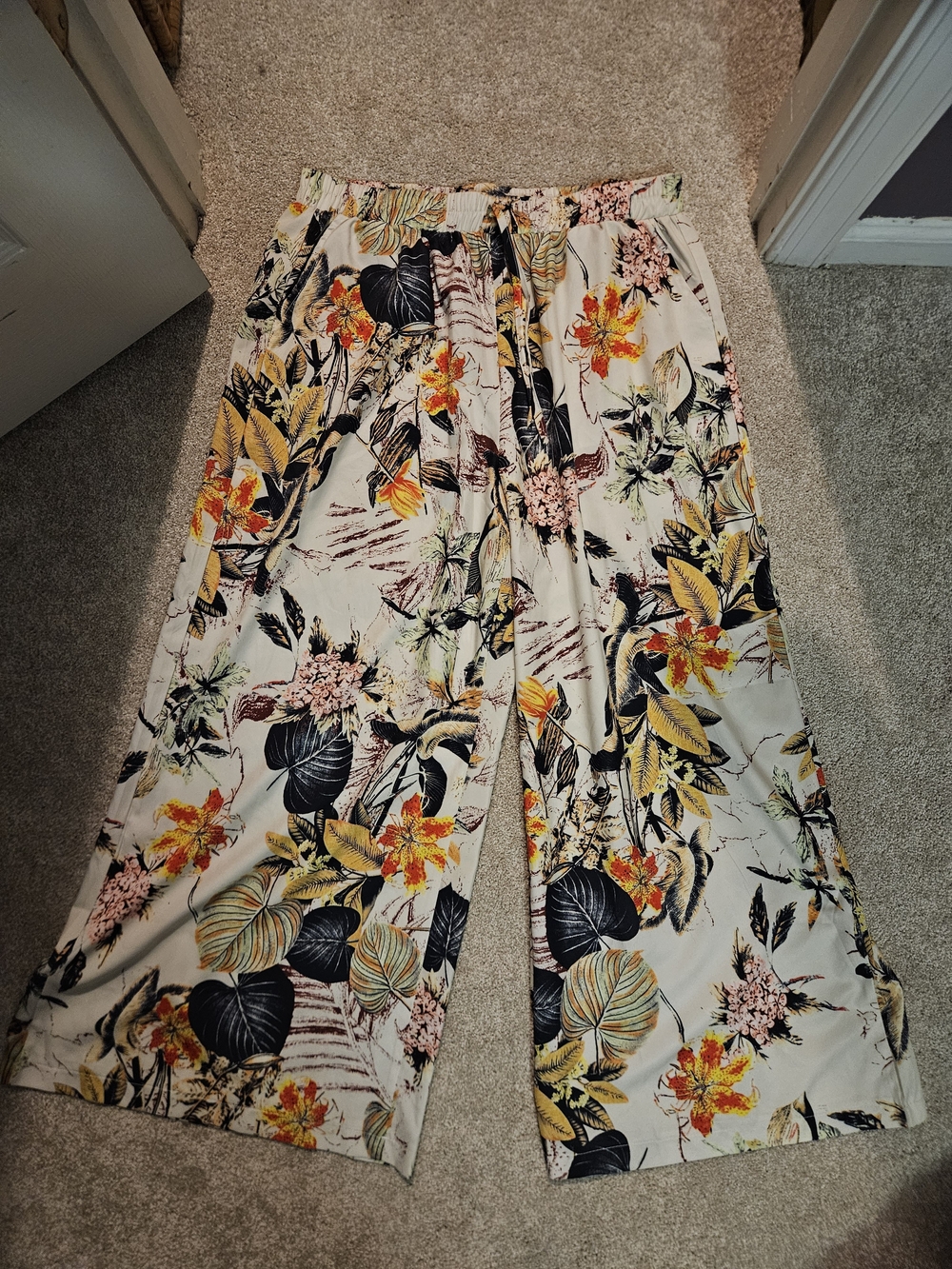 Wide-Leg Floral Print Jumpsuit Pants - Cream/Yellow